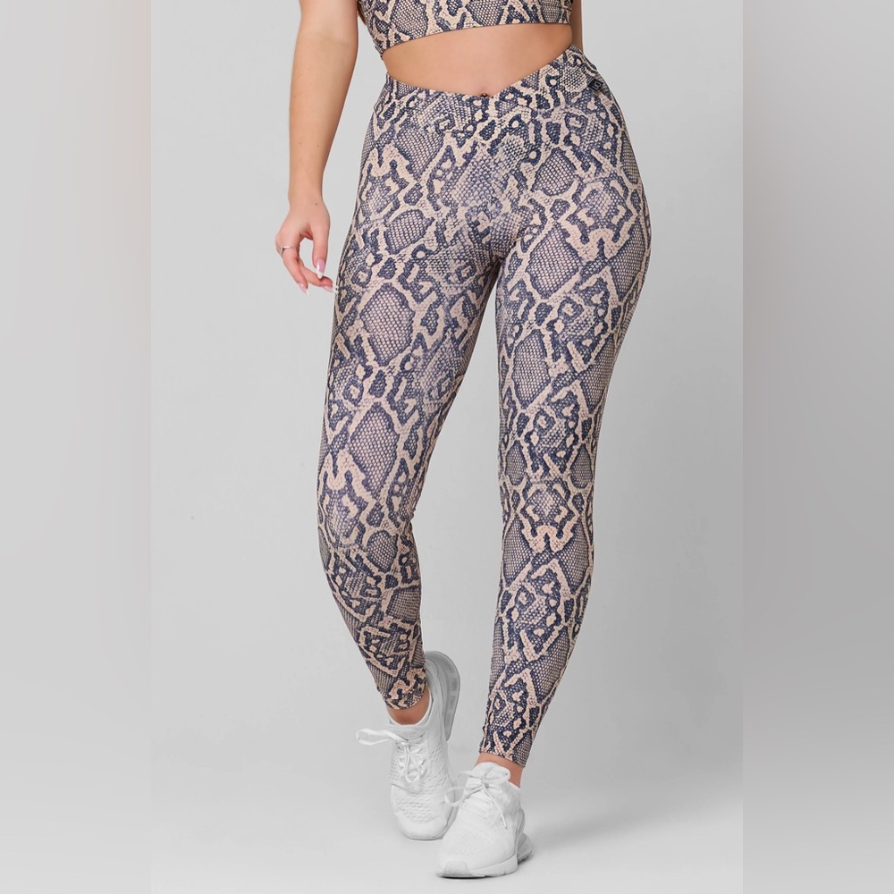 Lici Snake Print Leggings